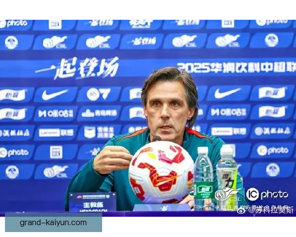 拉莫斯在关键时刻助球队逆转局势，表现亮眼的领袖风范引人关注