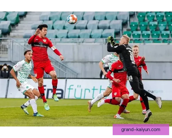 弗赖堡进攻数据持续稳健，球队表现值得关注并有增强竞争力迹象。