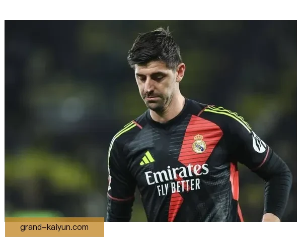 阿利松与库尔图瓦近期表现分析，展现各自的门将能力与竞争优势