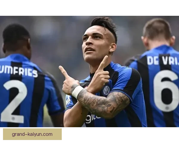 恰尔汗奥卢训练方式注重技术细节与体能储备，近期状态保持稳健